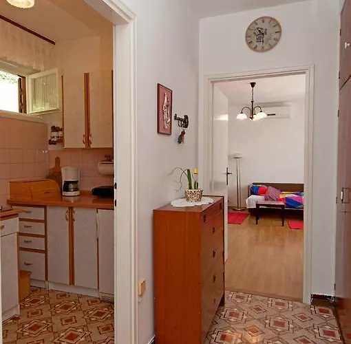 Dom wakacyjny House Mirella *